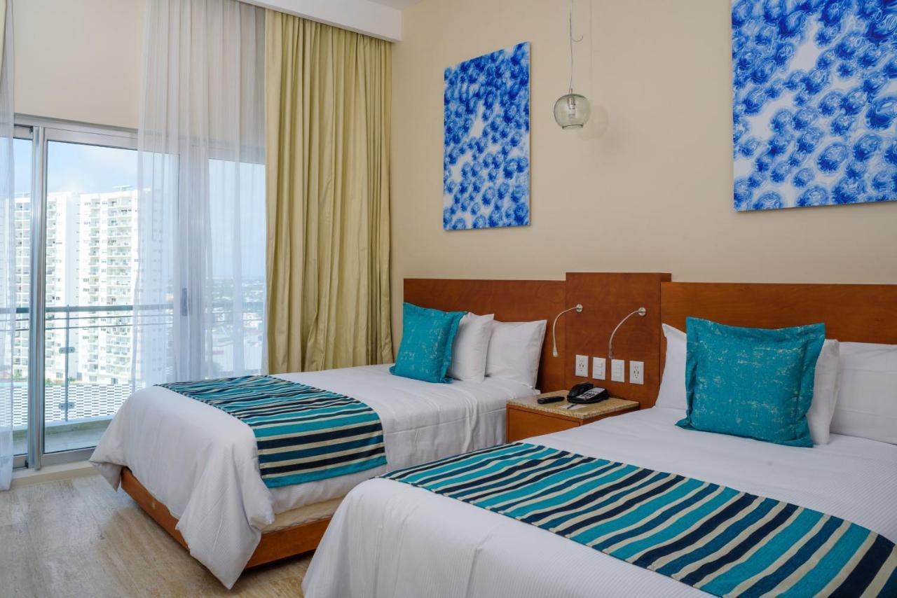 Krystal Urban Cancun & Beach Club Екстериор снимка