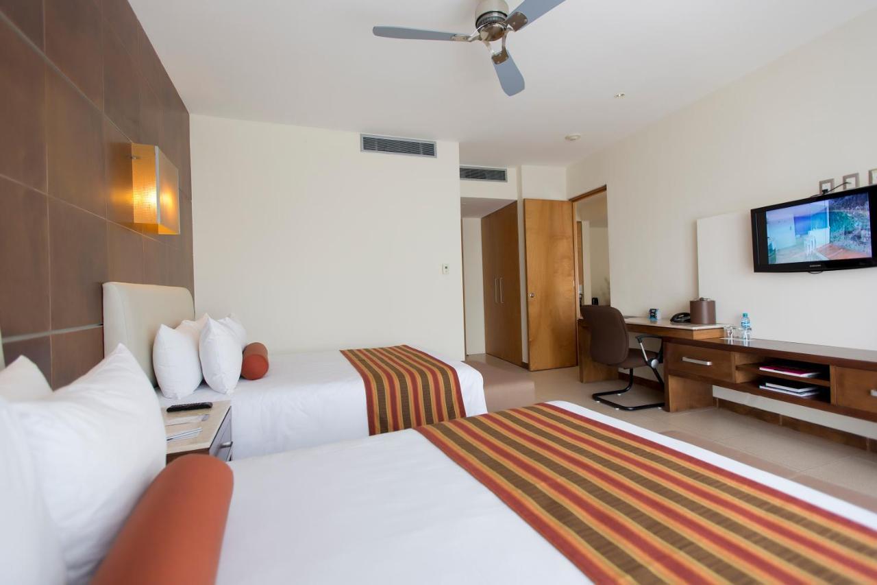 Krystal Urban Cancun & Beach Club Екстериор снимка