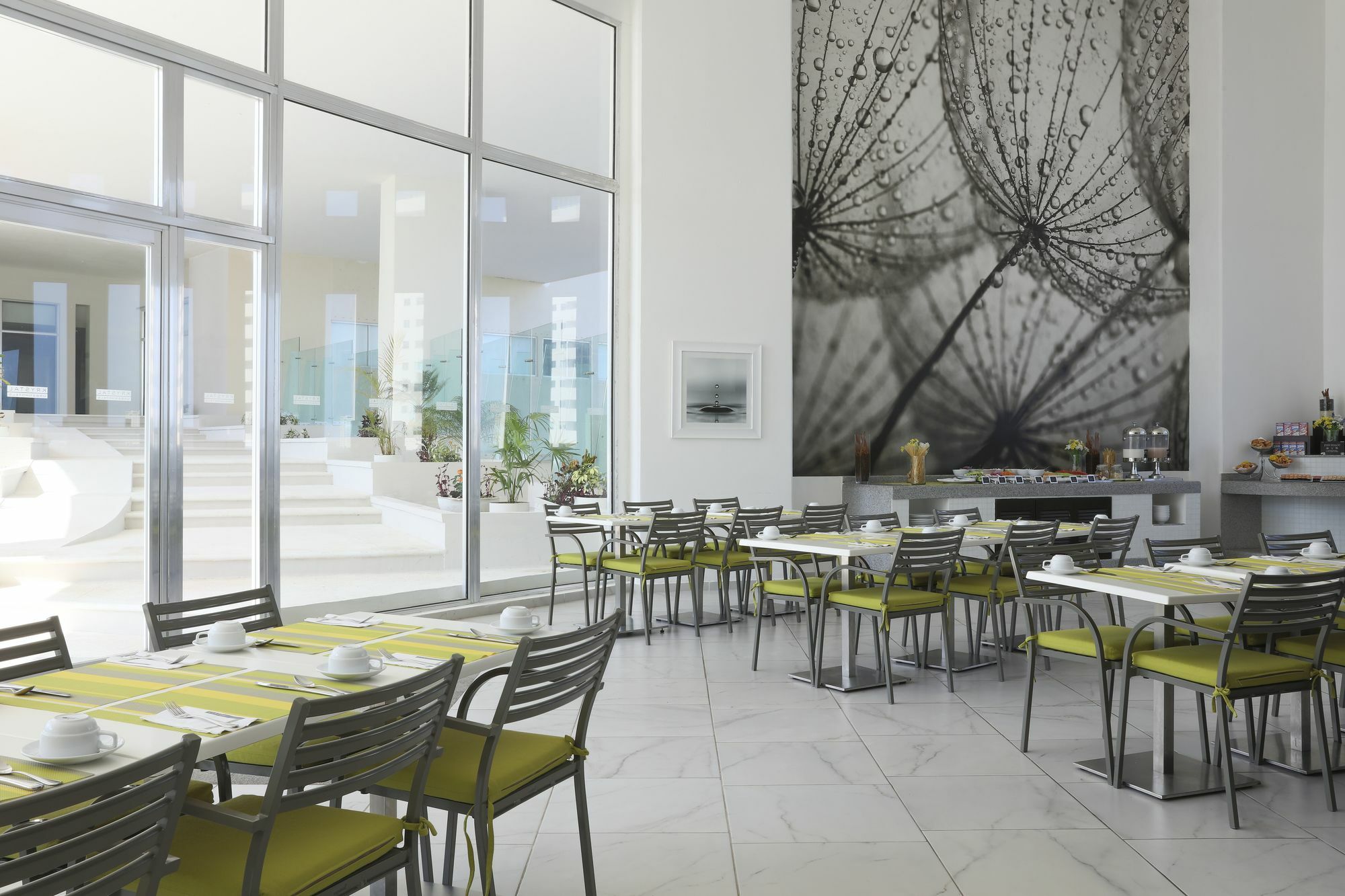 Krystal Urban Cancun & Beach Club Екстериор снимка